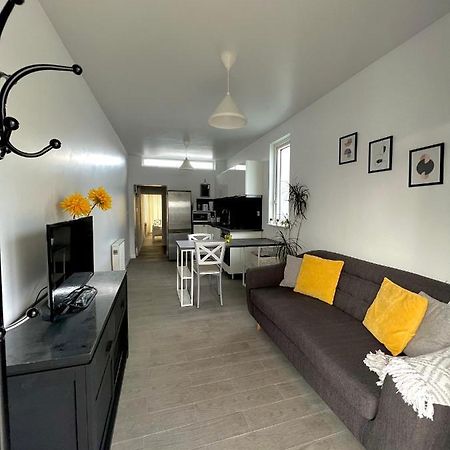 Newly Renovated 1 Bedroom Flat With Garden Pergola Ennis Buitenkant foto