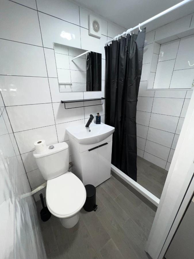 Newly Renovated 1 Bedroom Flat With Garden Pergola Ennis Buitenkant foto