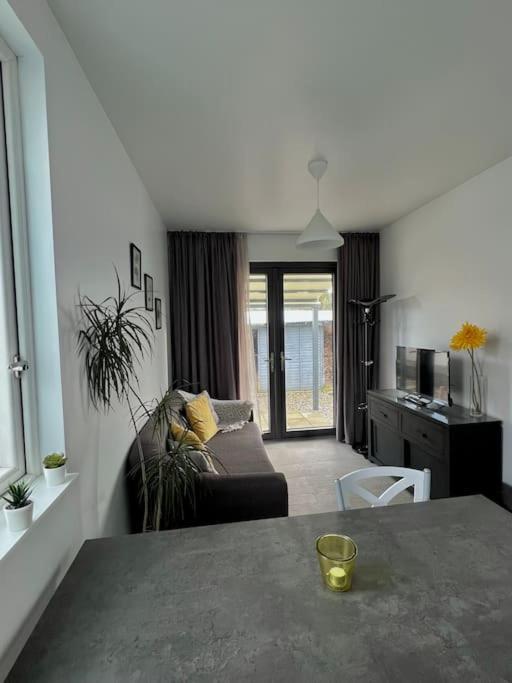Newly Renovated 1 Bedroom Flat With Garden Pergola Ennis Buitenkant foto